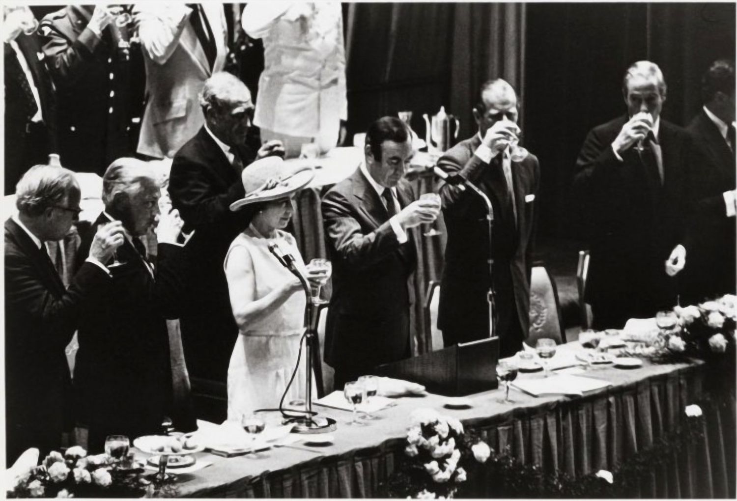 Queen Elizabeth II and Prince Philip toasting with Callaway wine at the Waldorf-Astoria, 1976