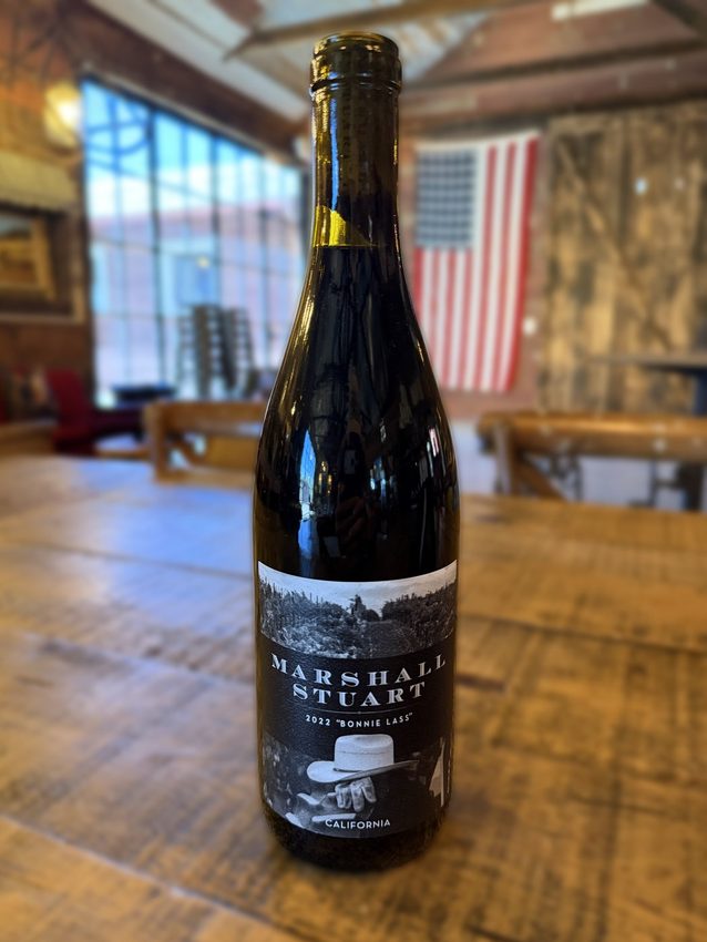 2022 Bonnie Lass bottle