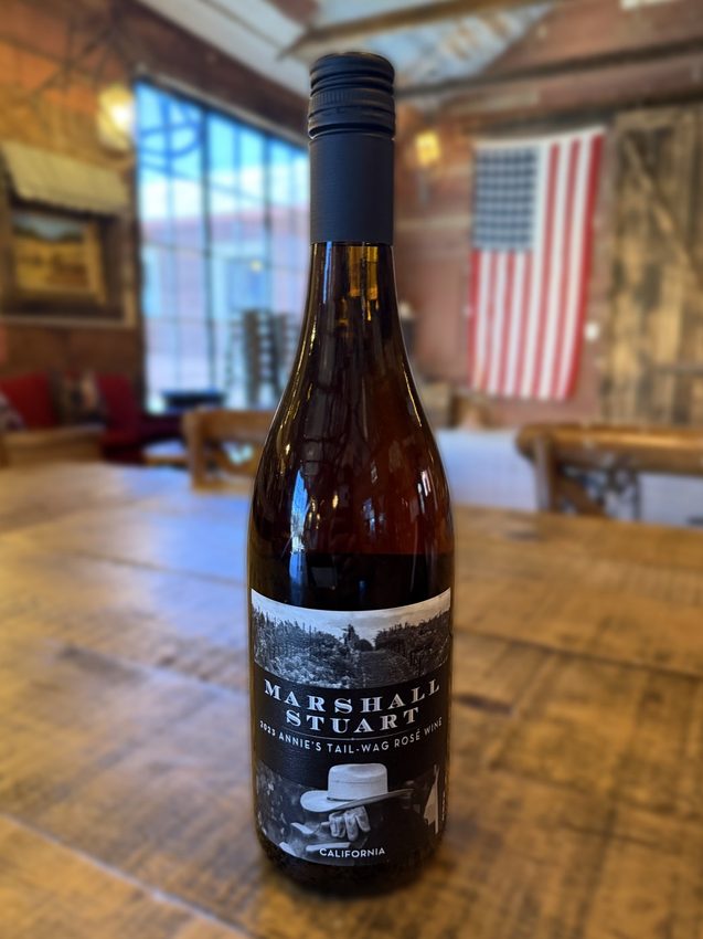 2023 Annie's Tail-Wag Rosé bottle