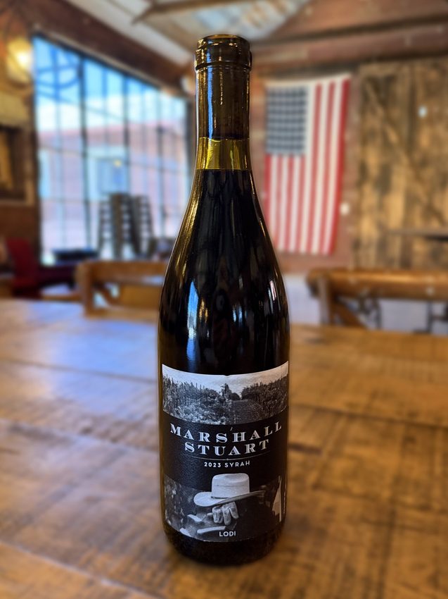 2023 Syrah bottle