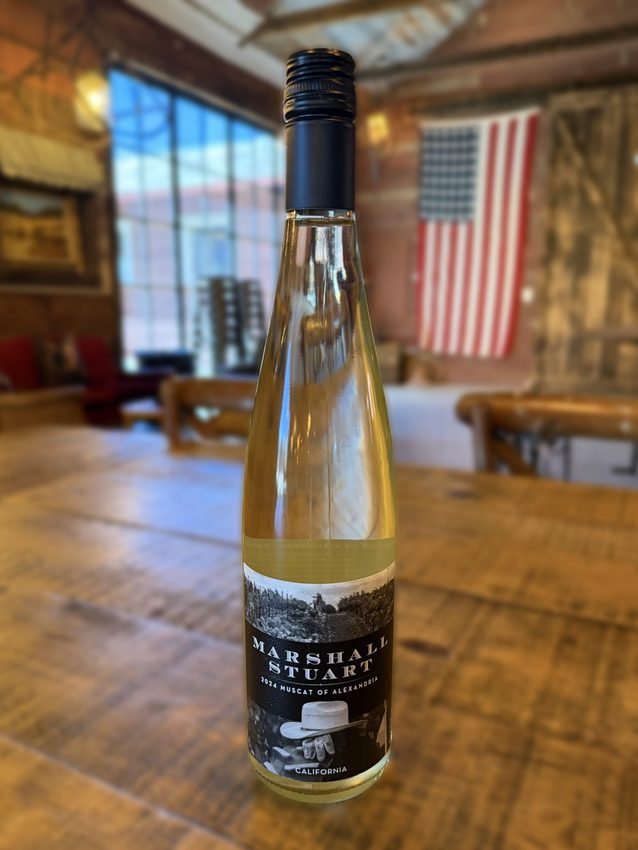 2024 Muscat of Alexandria bottle